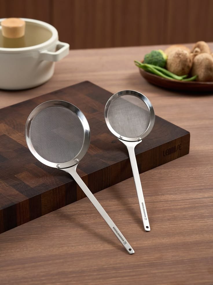 Stainless Steel Fine Mesh Kitchen Strainer with Long Handle