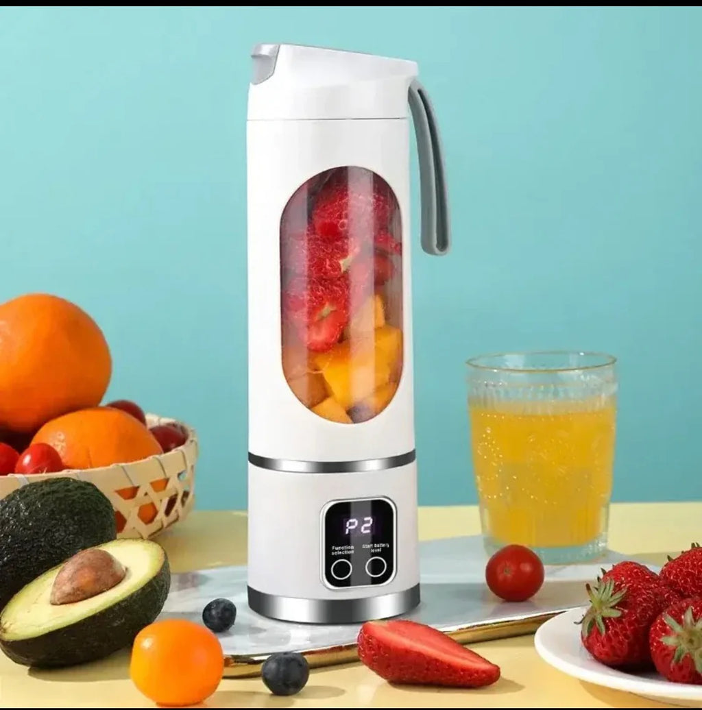 Portable Juicing Cup USB Rechargeable Personal Blender
